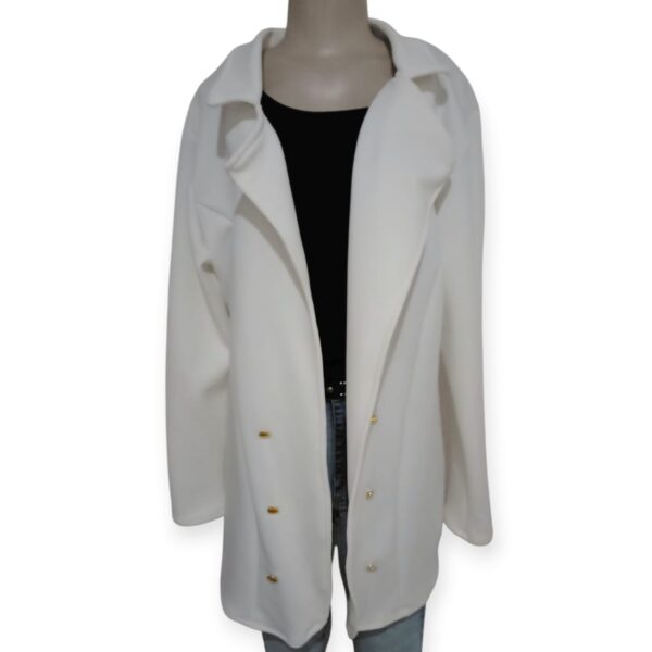 Blazer Branco com detalhe em Botão na Manga - Tamanho M